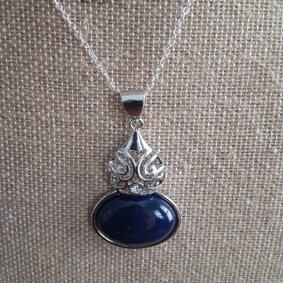 Jewelry - Natural blue sandstone Pendant in Silver Setting w 18" Silverplate Chain